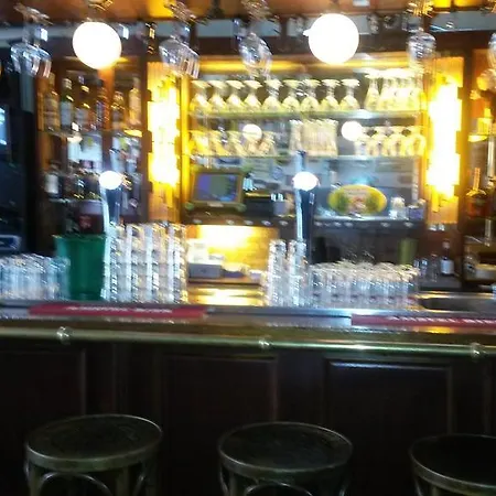 酒店 Van Puffelen 恩克赫伊曾