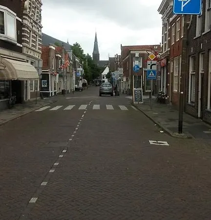 Van Puffelen *